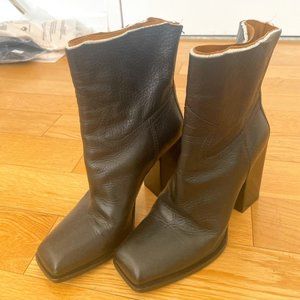 Saint Laurent black booties - size 36